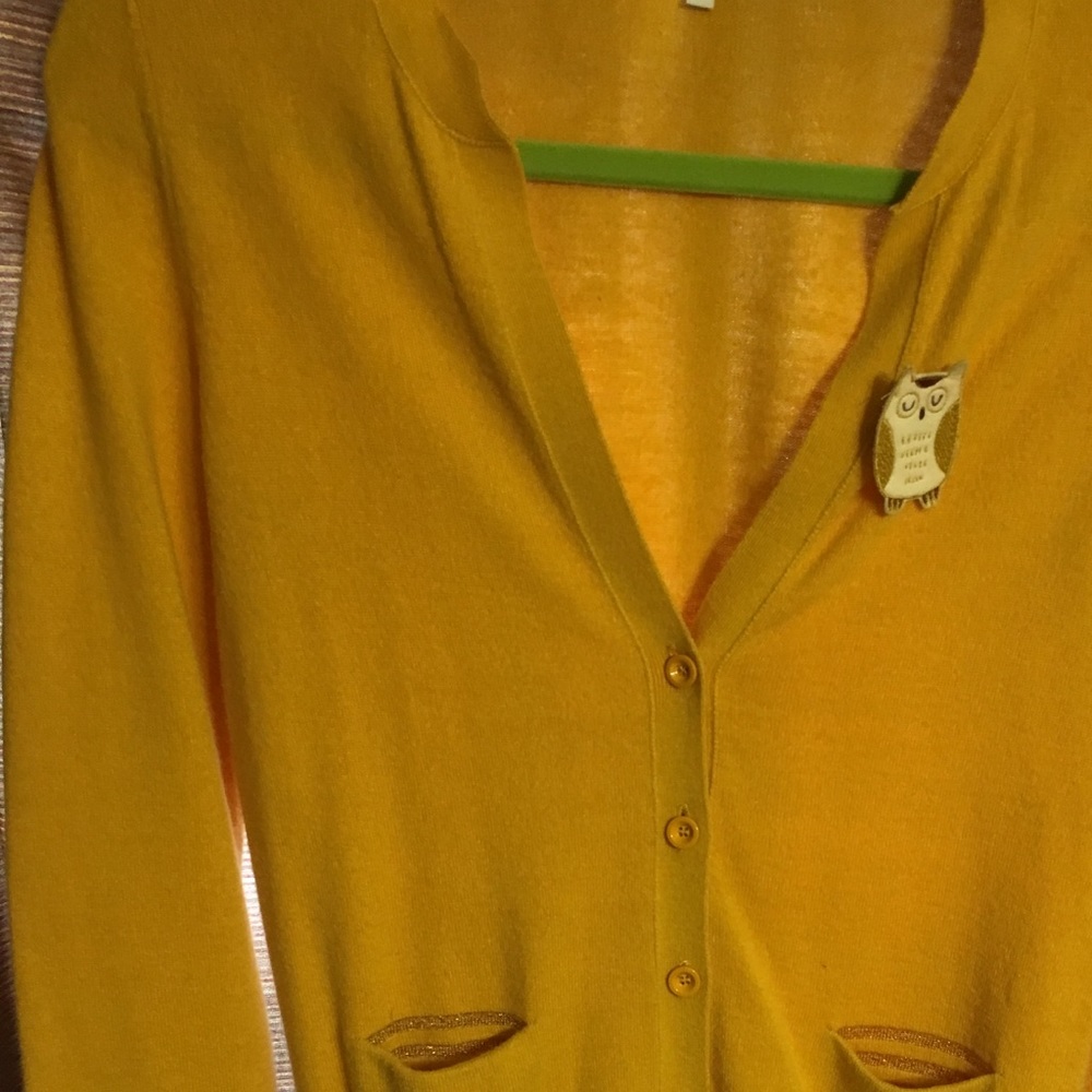 Olive des Olive  cardigan with owl pin